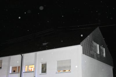 Frickenhausen-Linsenhofen: Starker Qualm loest Feuerwehreinsatz aus